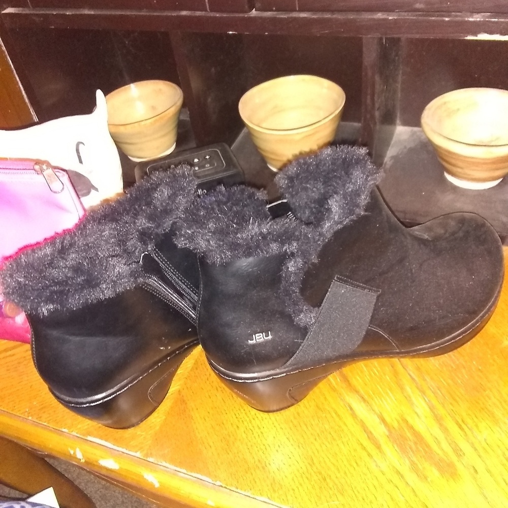 Womans JBU boots
